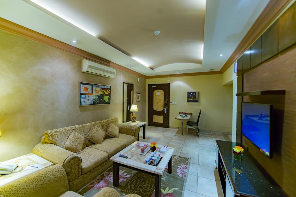 Aparthotel Boudl Al-Morouj Ar Riyad Esterno foto